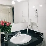 Отель Marktplatzhotel - Restaurant Tafelspitz Вайнхайм