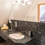 فندق Marktplatzhotel - Restaurant Tafelspitz 2*