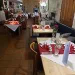 Marktplatzhotel - Restaurant Tafelspitz Отель
