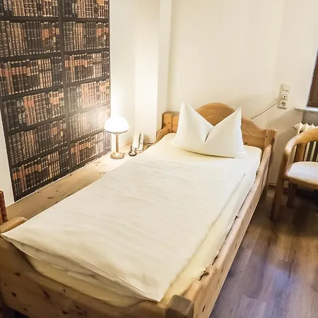 Marktplatzhotel - Restaurant Tafelspitz 2*