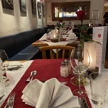 Marktplatzhotel - Restaurant Tafelspitz Hotel Weinheim