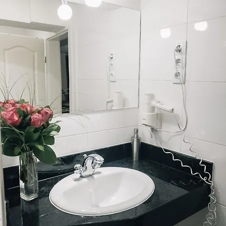 Marktplatzhotel - Restaurant Tafelspitz 2* Weinheim