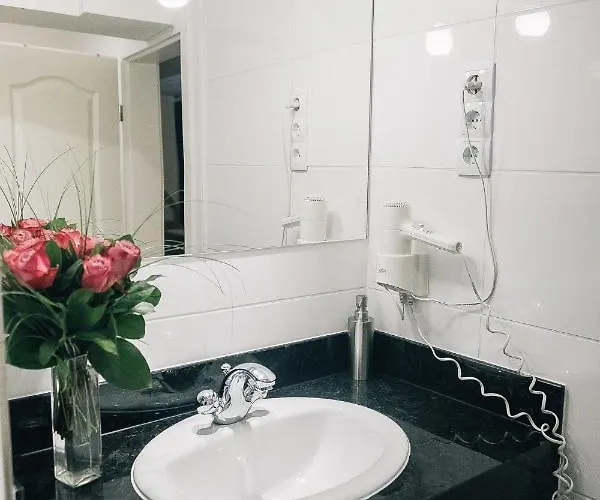 Hotel Marktplatzhotel - Restaurant Tafelspitz Weinheim